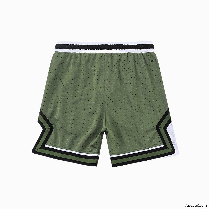 AJ sporty green shorts