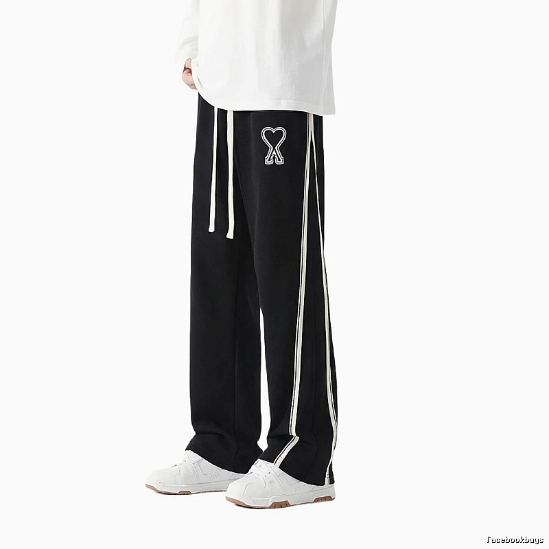 AMI fleece-lined warm black sweatpants
