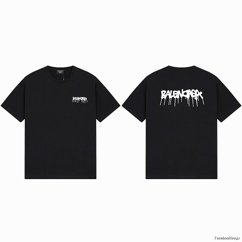 Balenciaga street-style black T-shirt