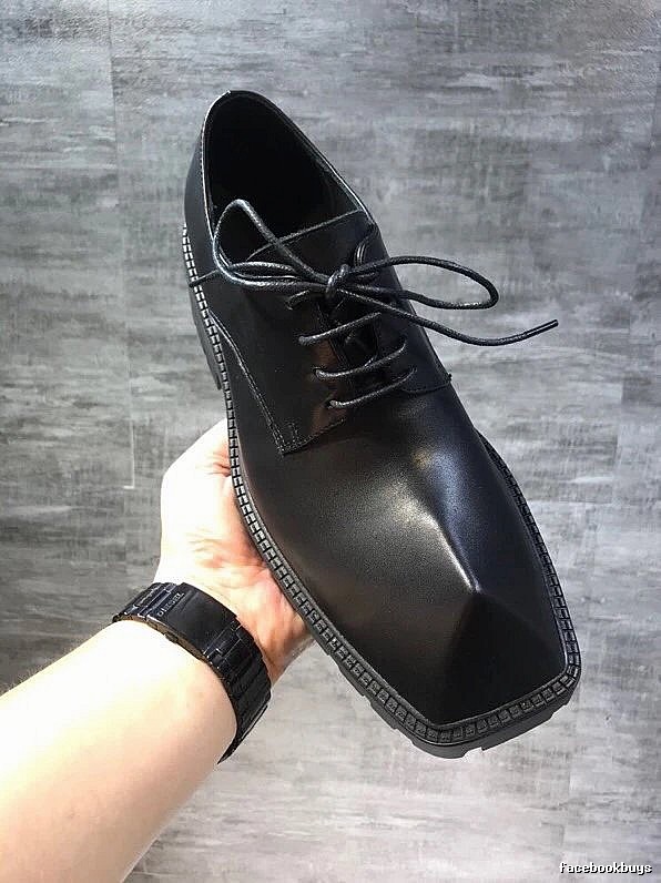 Black Square-toe Lace-up Design Dress Shoe Style Edit