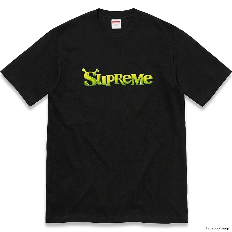 Black T-shirt with Supreme letter print
