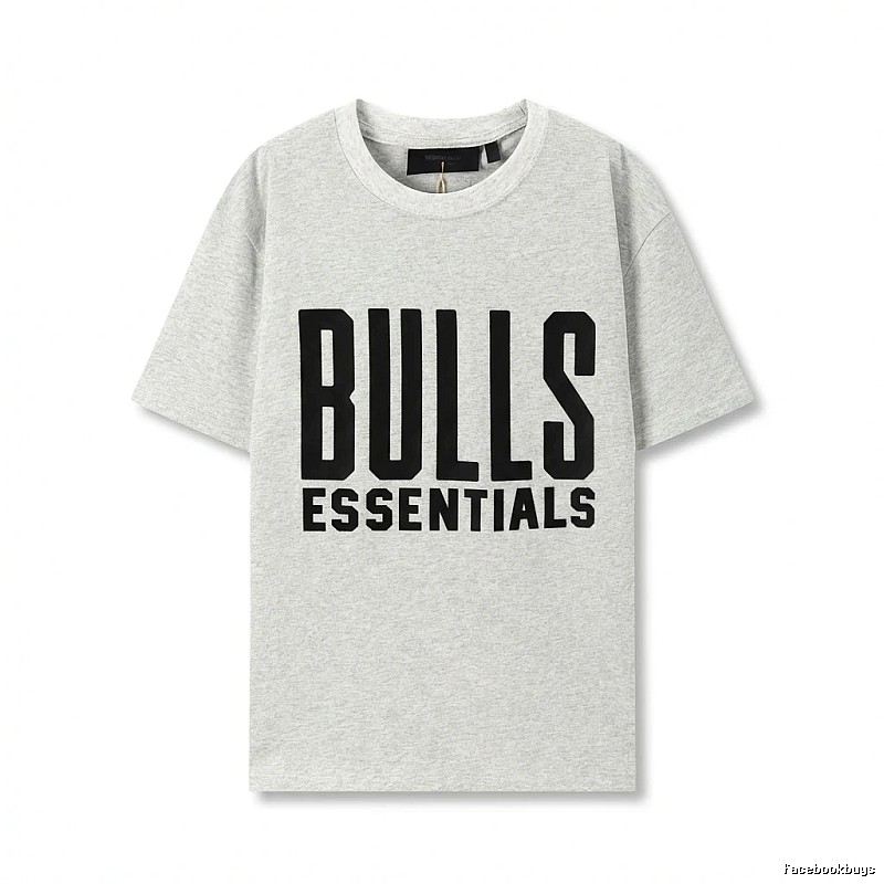 ESSENTIALS Bulls Style Grey T-shirt
