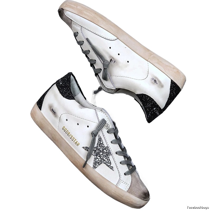 Golden Goose Dirty Star Black and White Style