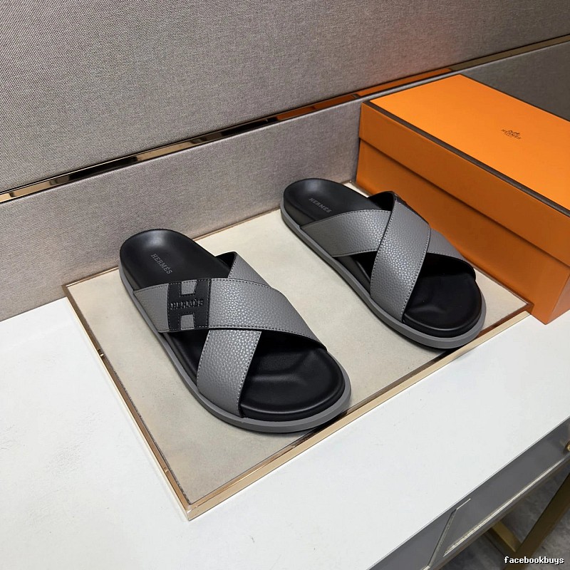 Hermès Classic Cross-strap Minimalist Grey and Black Slide Sandals
