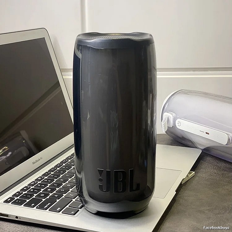 JBL Pulse Portable Speaker in Black