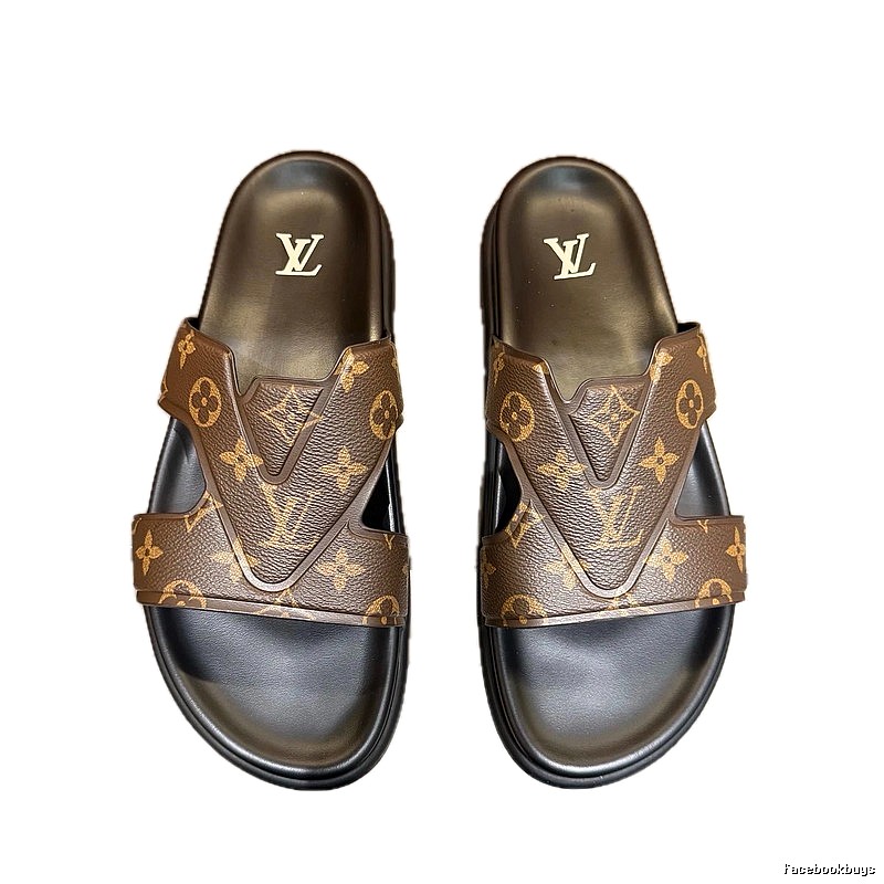 Louis Vuitton Monogram Light Luxury Style Brown Slippers