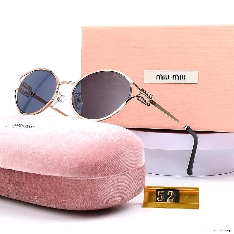Miu Miu Logo Detail Oversized sunglasses Black Oval Sunglasses with Relaxed Feel