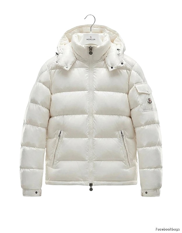 Moncler shiny and fashionable white down jacket