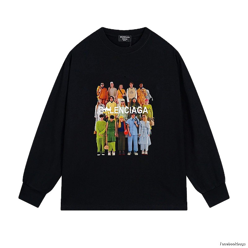 Parisian family portrait printed black sweatshirt