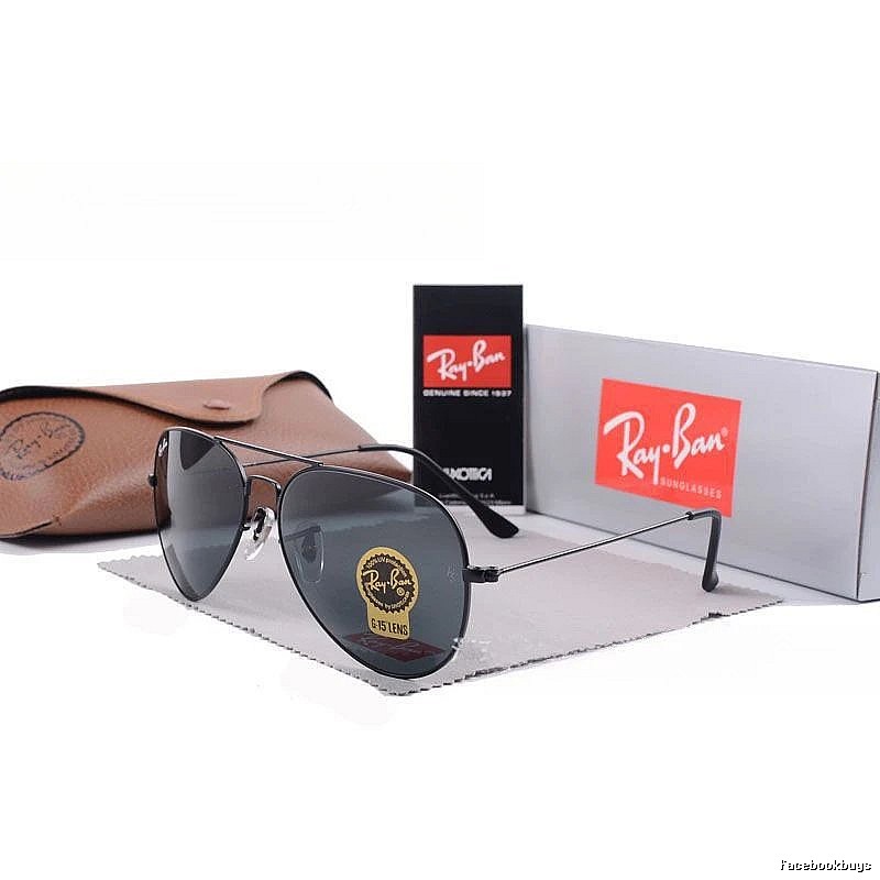 Ray-Ban Patterned Aviator sunglasses Gold Tone Sunglasses with Signature Styling