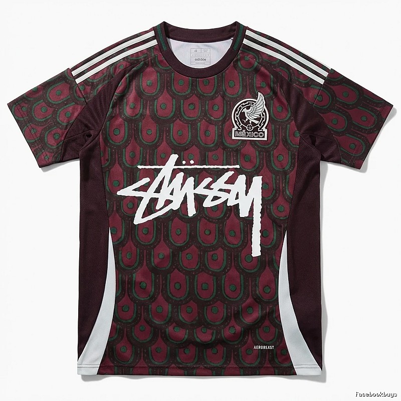 Stussy - printed sporty short - sleeved shirt
