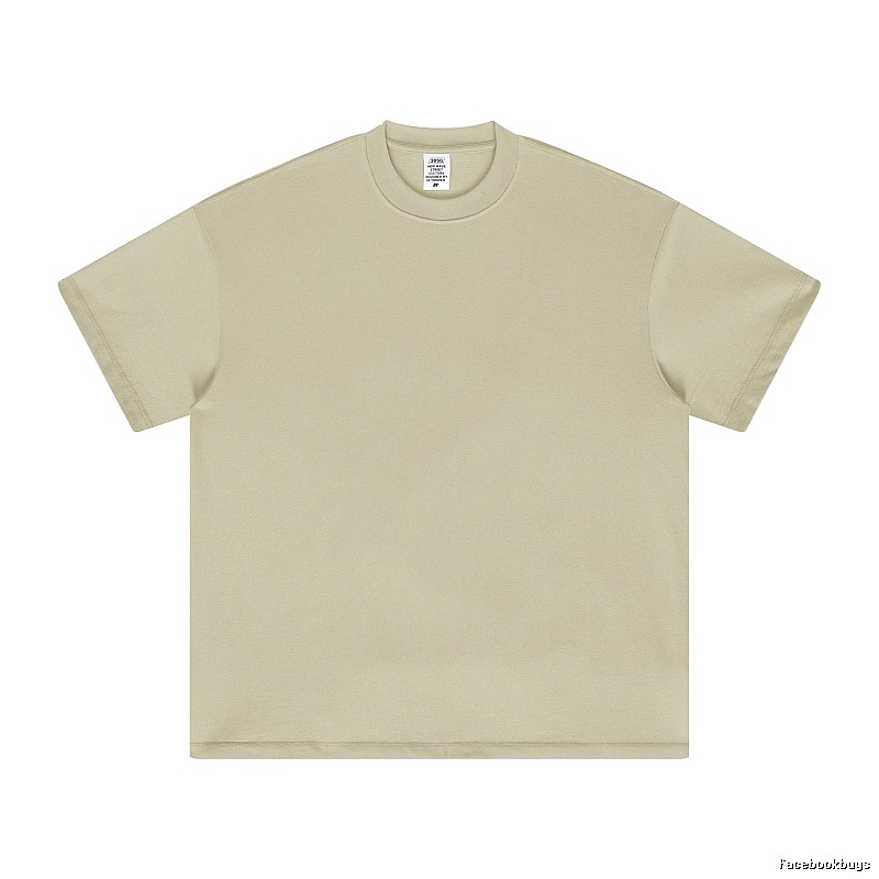 Travel Plain white T-shirt Minimal White Short with Modern Look