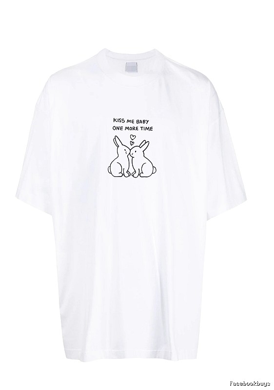 Urban Statement graphic T-shirt Black Colorful Lucky with Casual Appeal